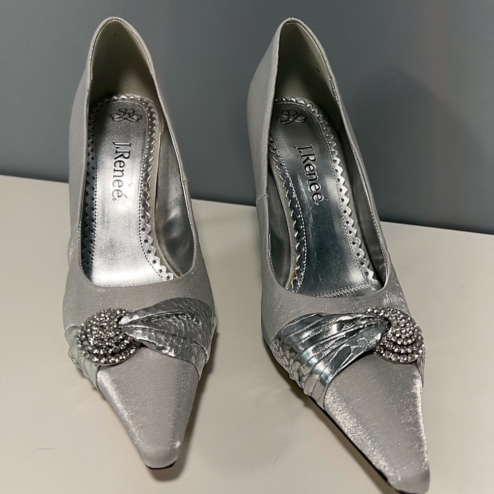 Silver Renee shoes-tried on but never worn!